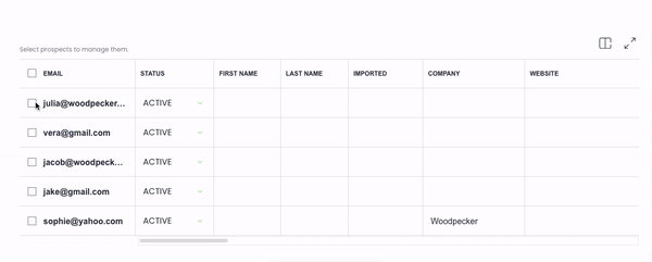 Gif showing how to bulk change the status